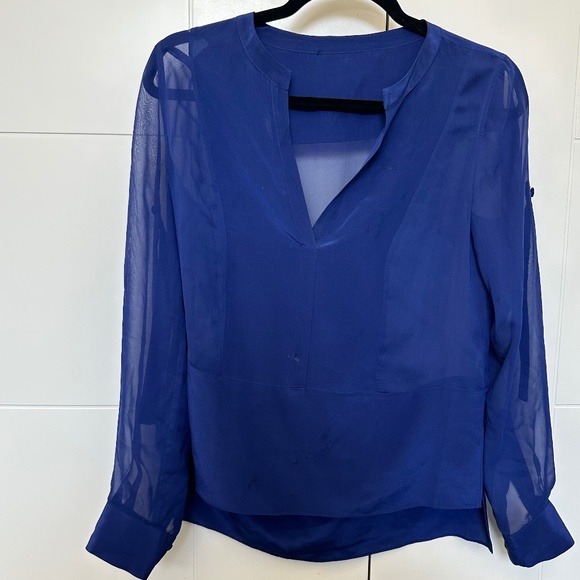 Top Partially Sheer BCBG MaxAzria Top - Picture 1 of 5
